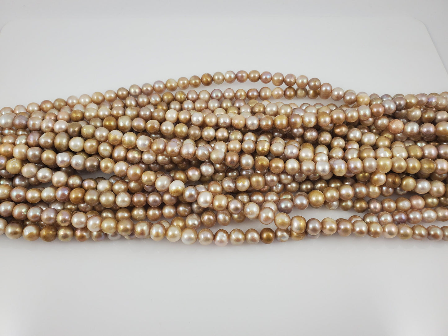 Natural Round Freshwater Pearls