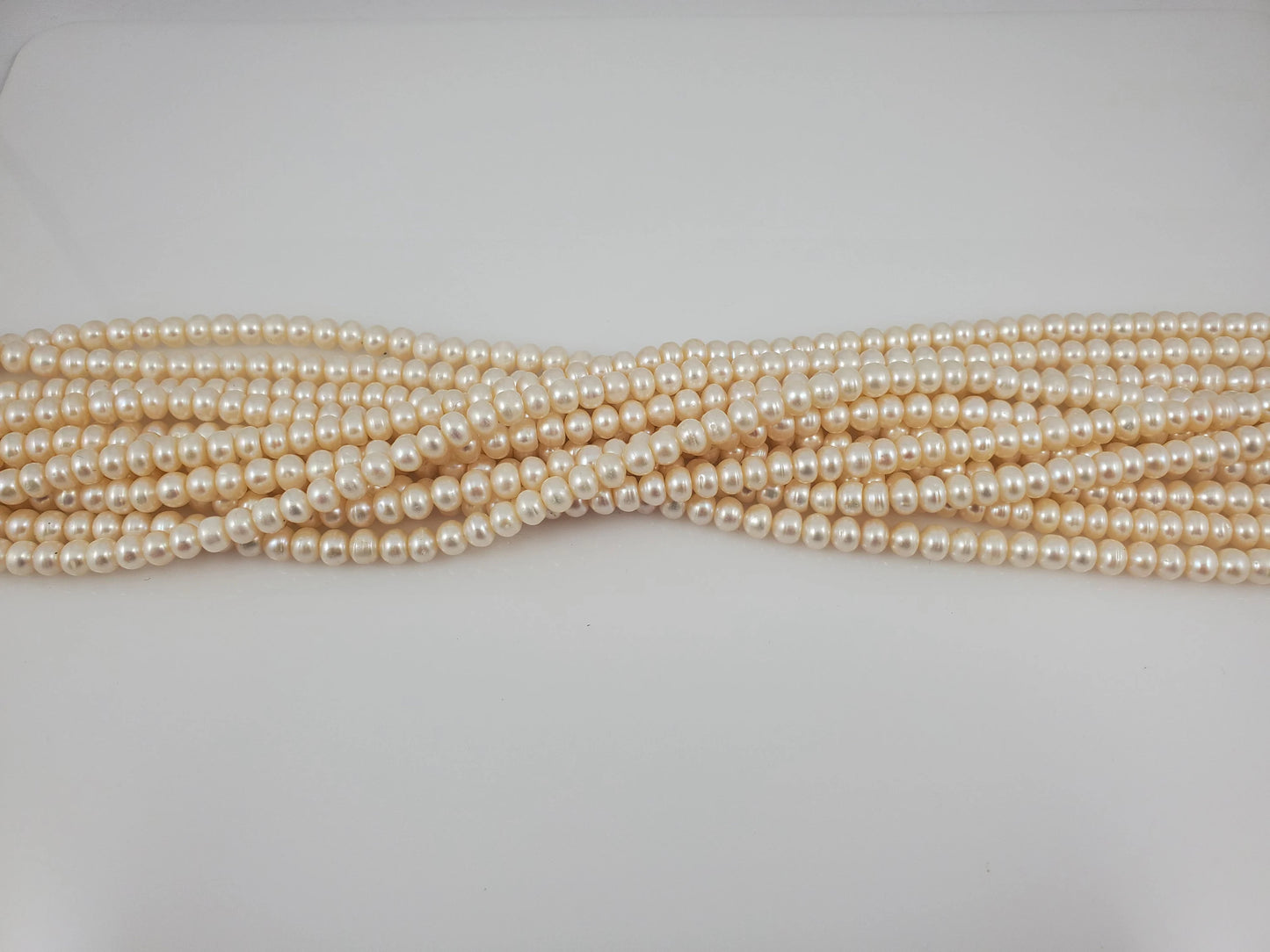 Natural High Quality White Rondelle Freshwater Pearls Round