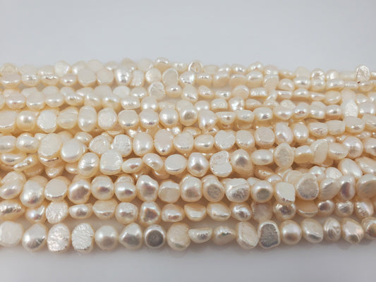 Natural High Quality White Round Flat Freshwater Pearls Chips